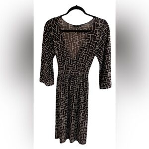 BCBGMaxazria Women's Brown/Beige Geometric Printed Dress (XS)